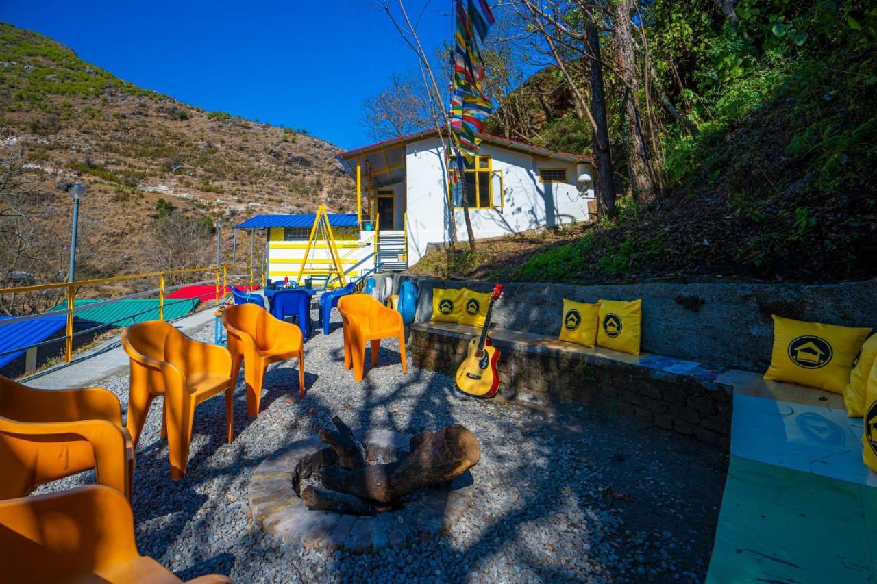 The Hosteller Mussoorie By The Streamside, Kempty Exteriér fotografie