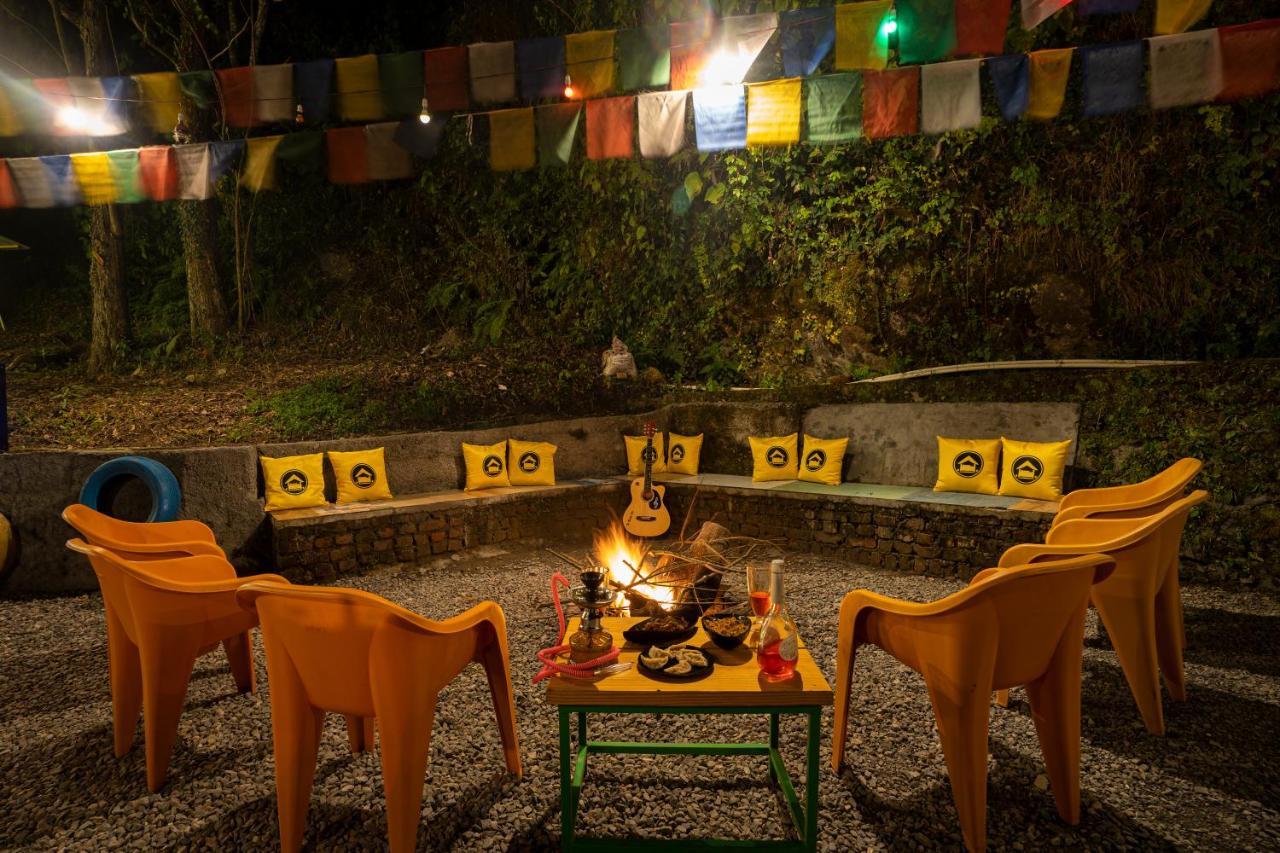 The Hosteller Mussoorie By The Streamside, Kempty Exteriér fotografie