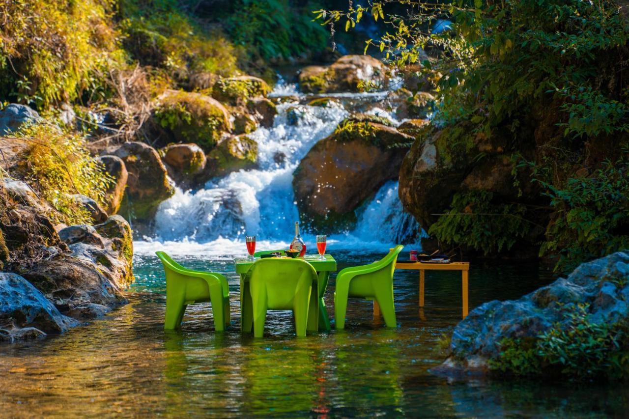 The Hosteller Mussoorie By The Streamside, Kempty Exteriér fotografie