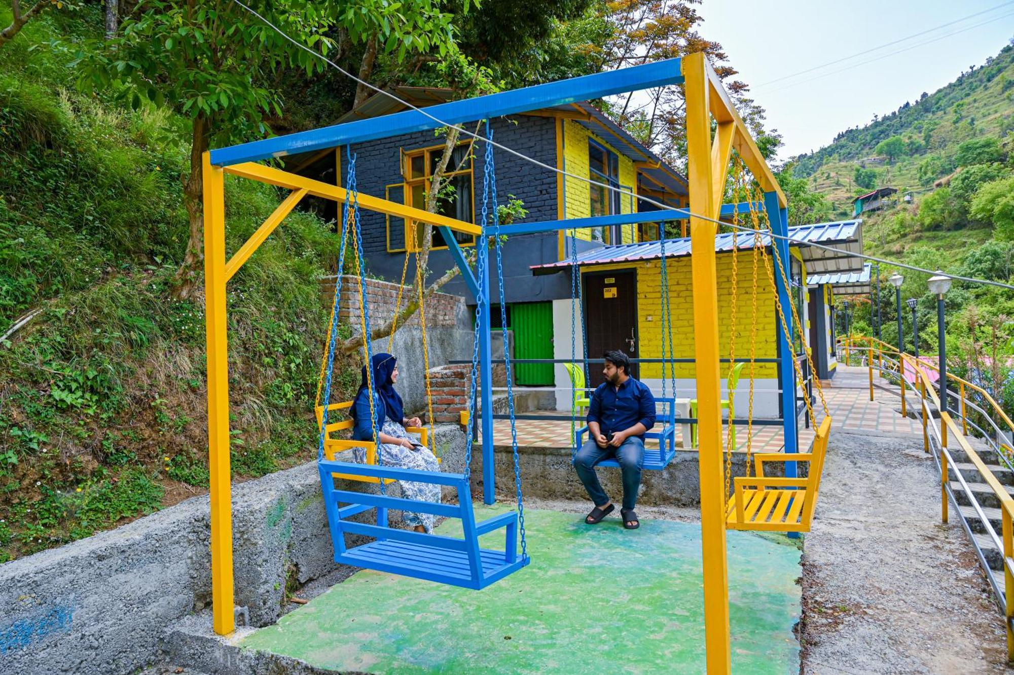 The Hosteller Mussoorie By The Streamside, Kempty Exteriér fotografie