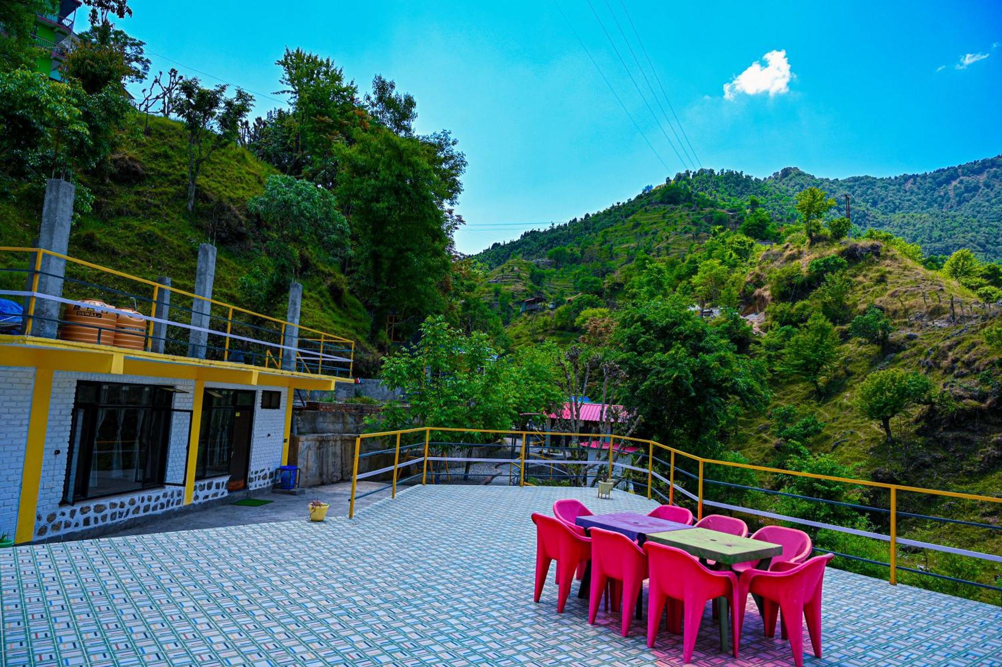 The Hosteller Mussoorie By The Streamside, Kempty Exteriér fotografie